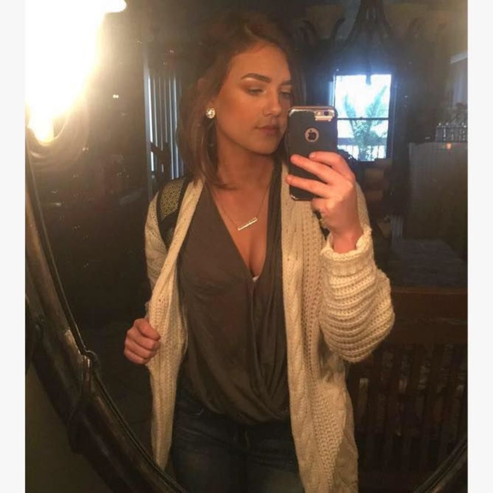 Meet your Posher, Sierra